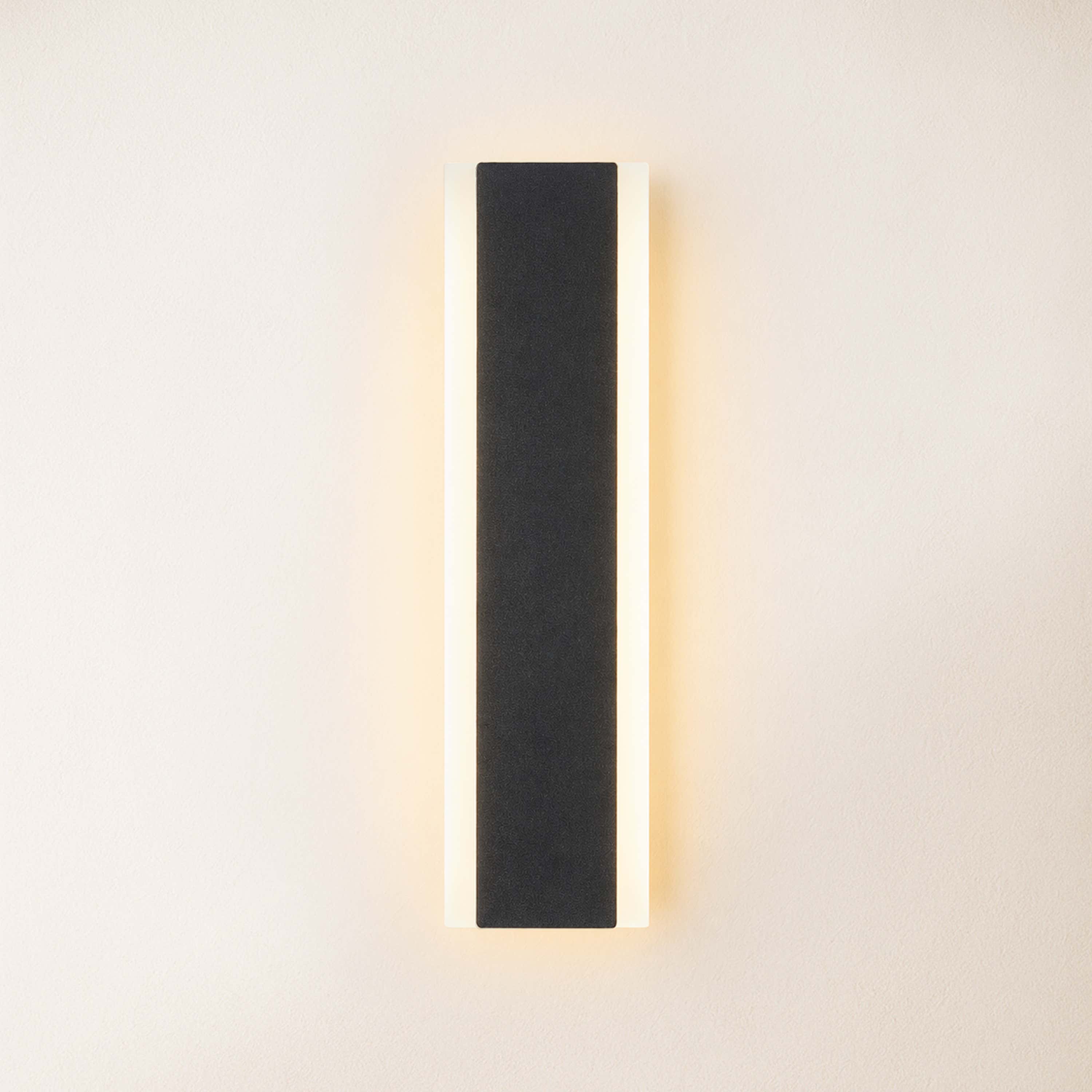 Orivelle Outdoor Wall Sconce 12"H