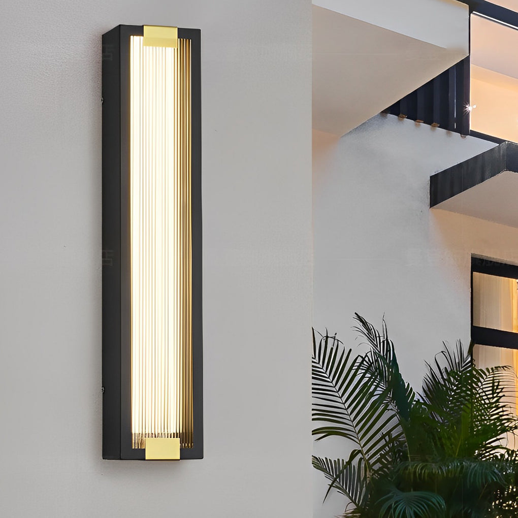 Vitreum Rectangular LED Outdoor Wall Light