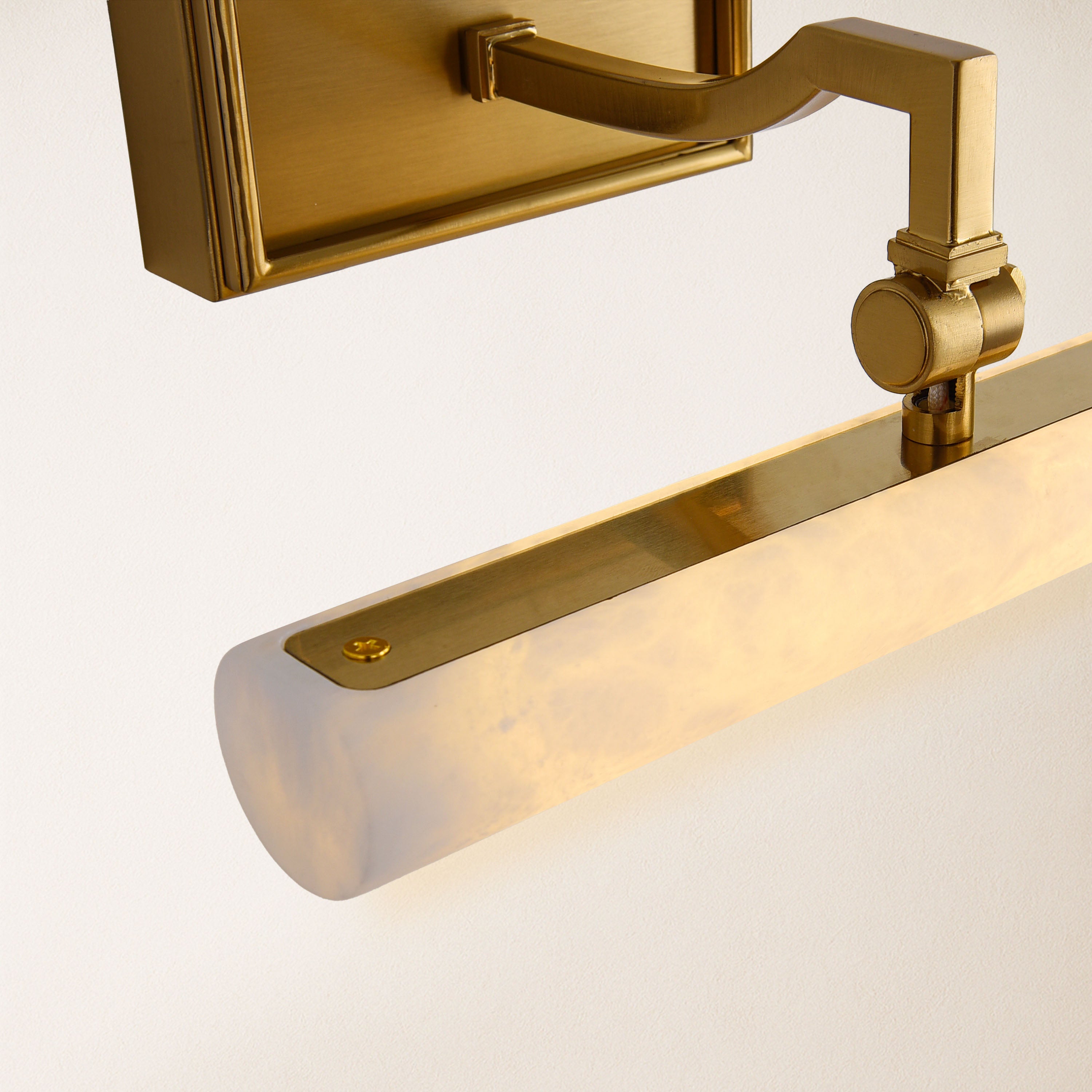 Nimbus Alabaster Picture Light 12"