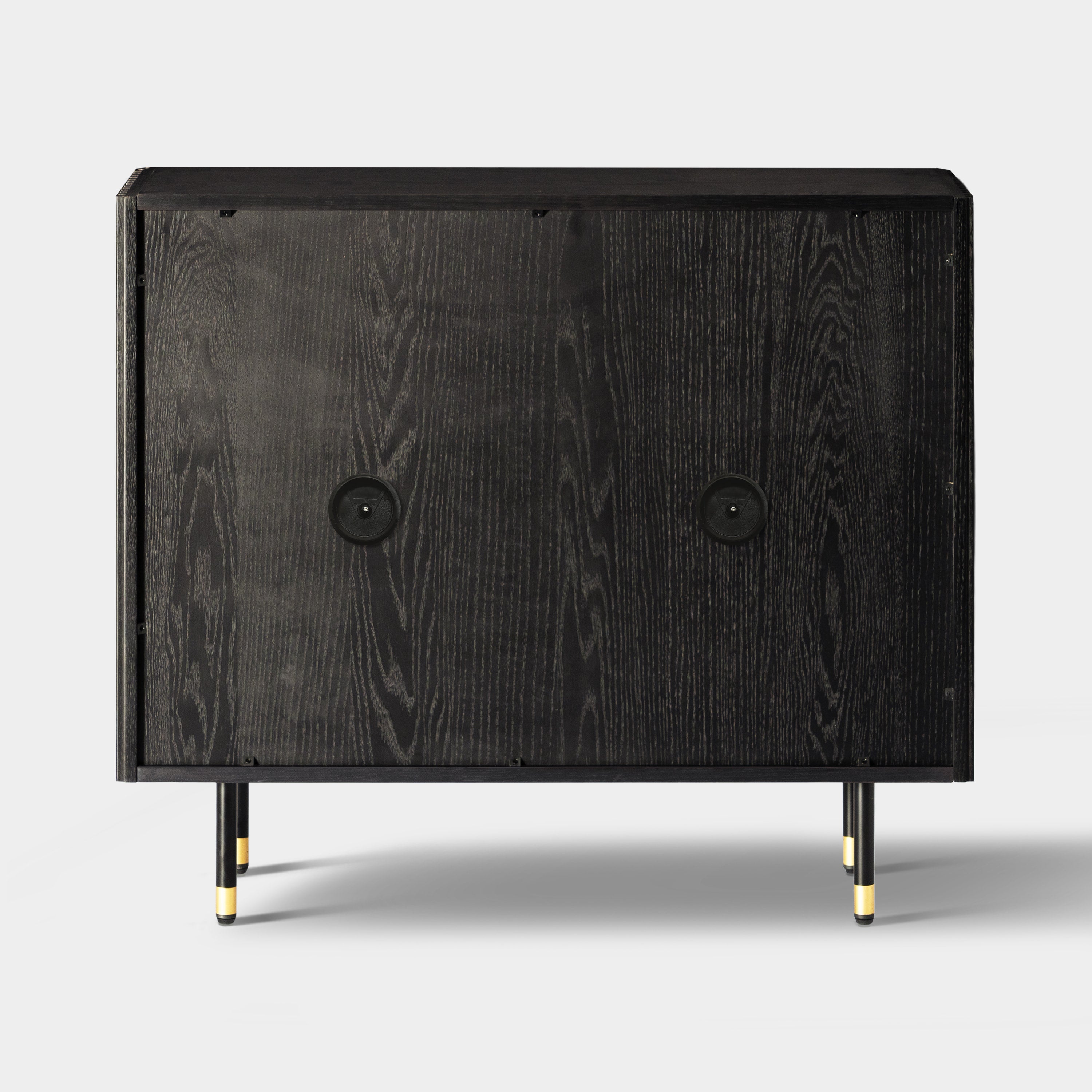 Ewan 40″ Oak Cabinet