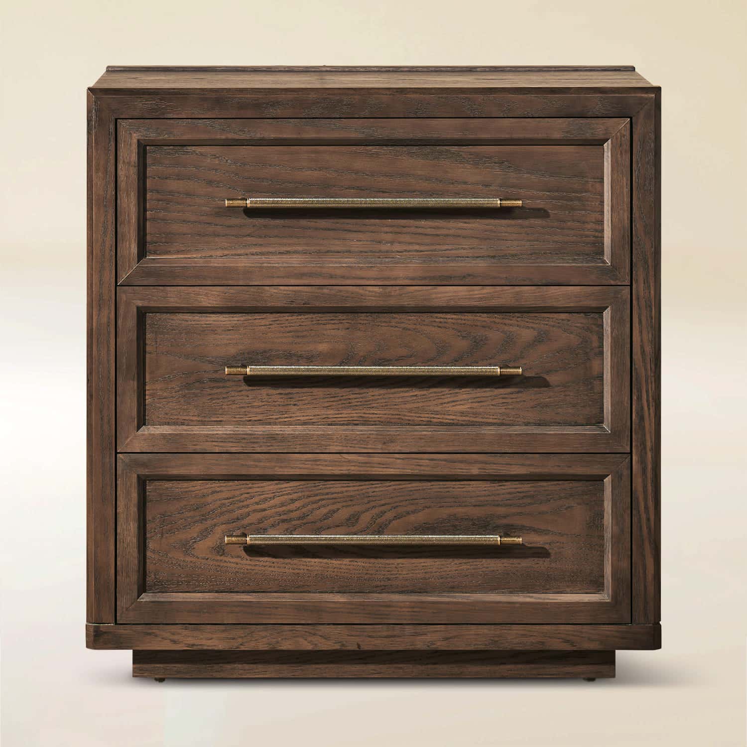 Alvar 32″ Oak 3-Drawer Chest