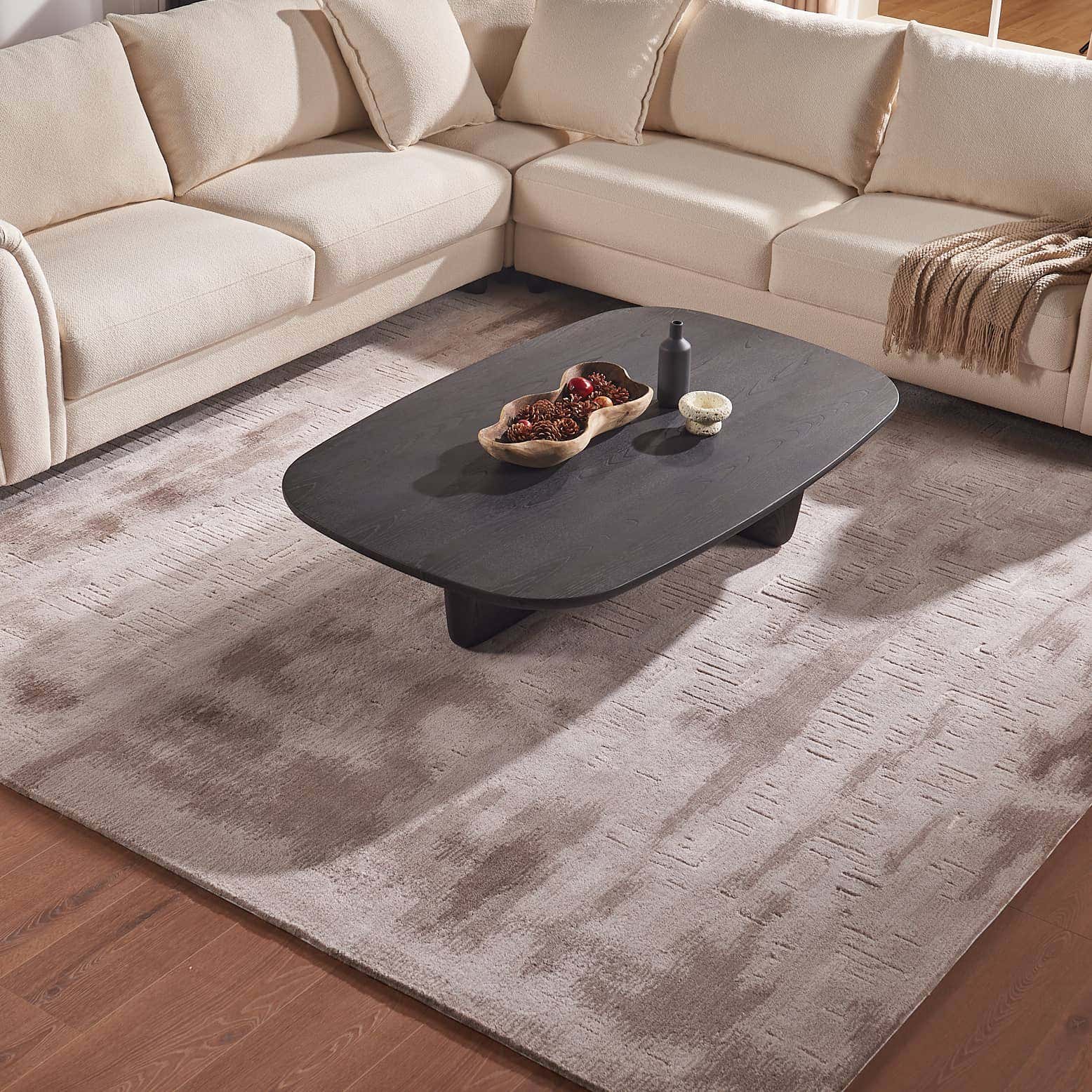 Marlow Etched Wool-Blend Rug