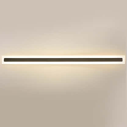 Aluminyx Modern Linear Outdoor Wall Light
