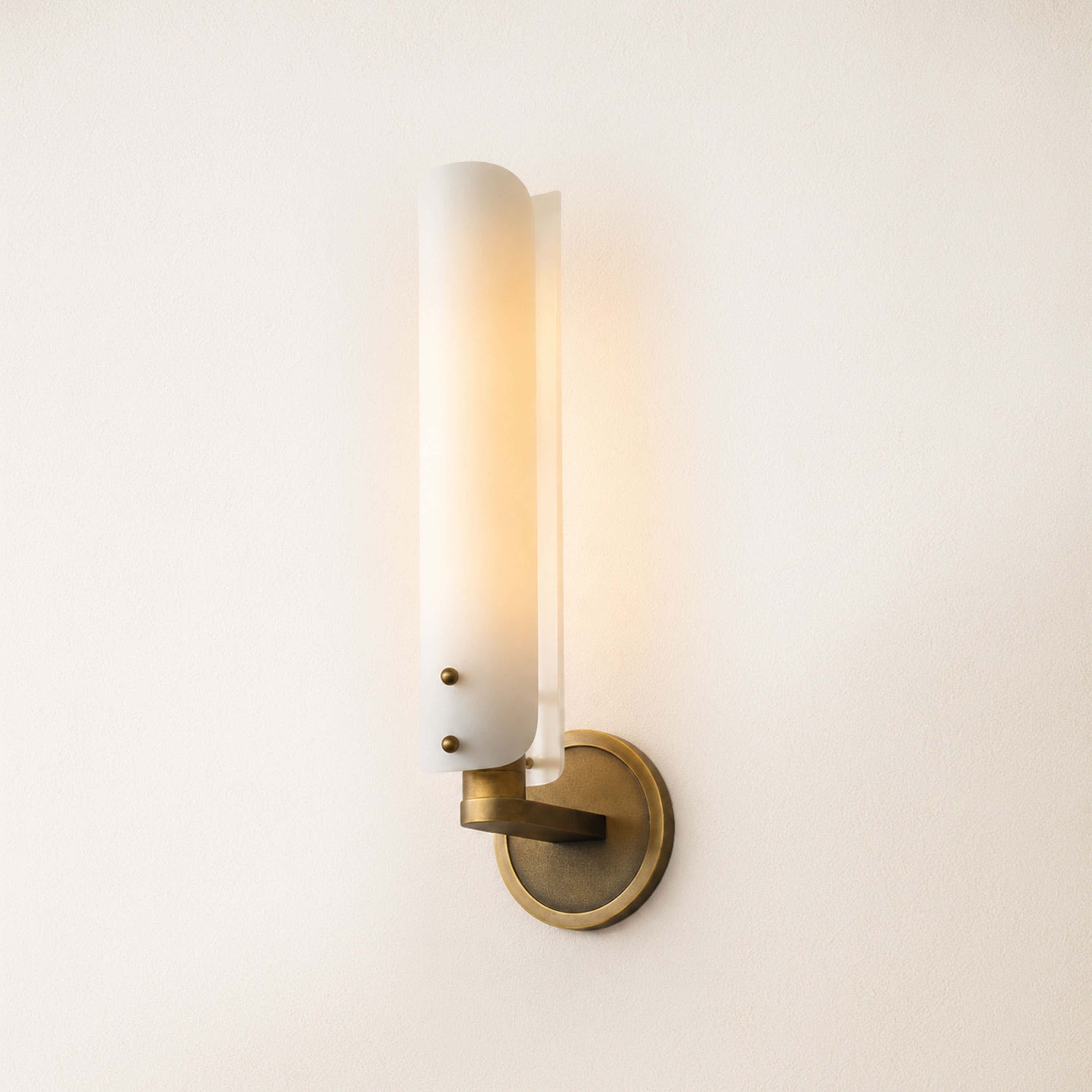 Wornak Glass Wall Lamp