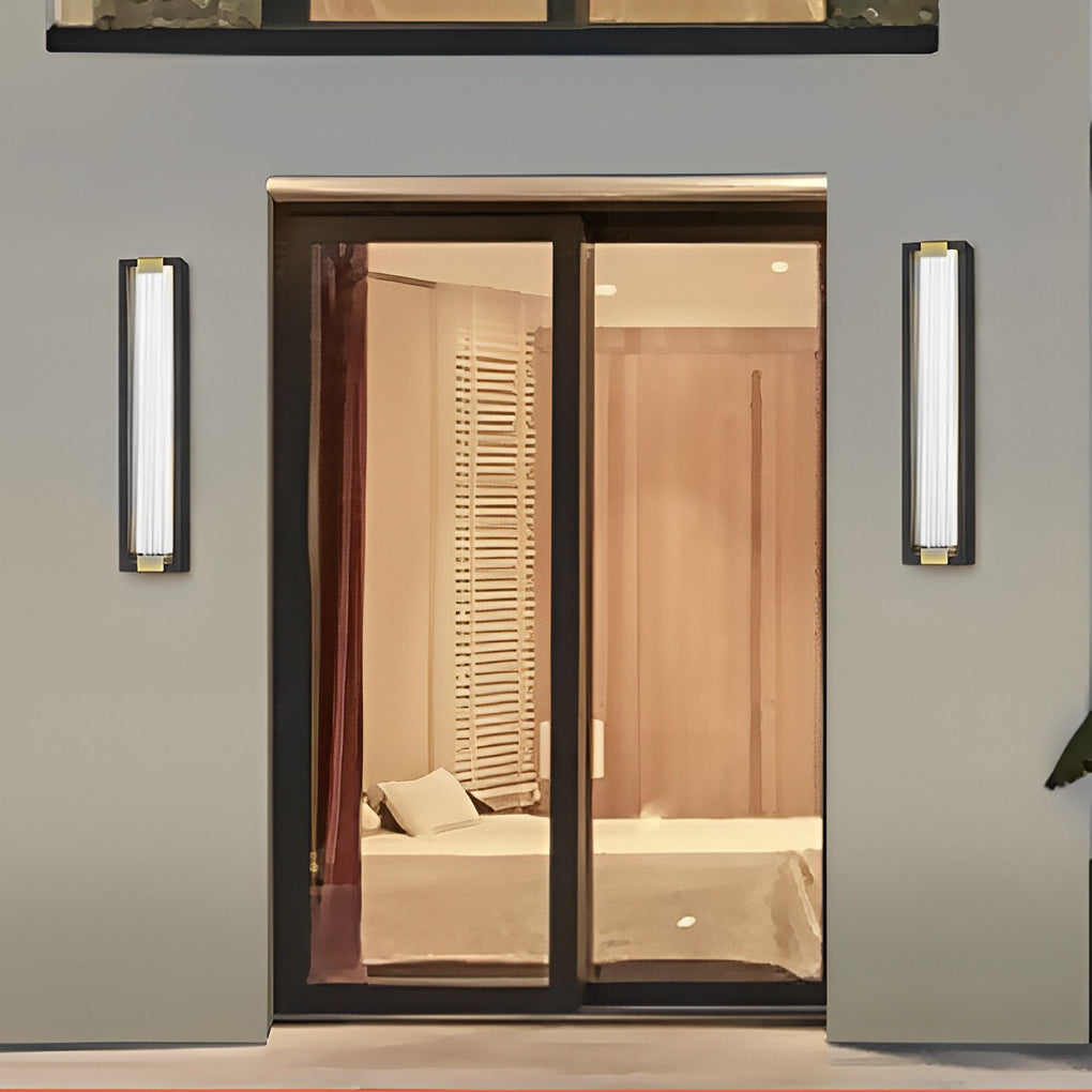 Vitreum Rectangular LED Outdoor Wall Light