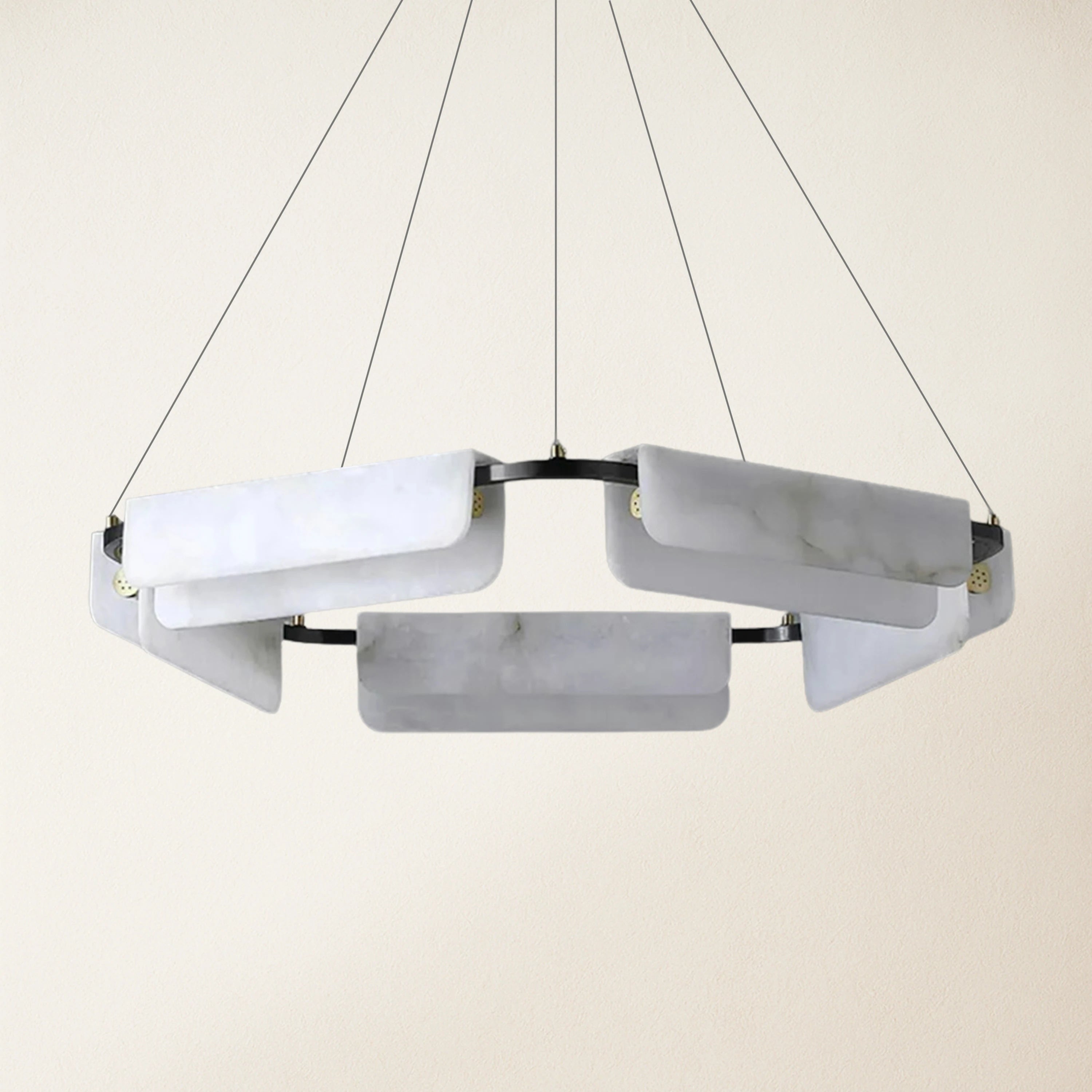 Deli Alabaster Chandelier 32″