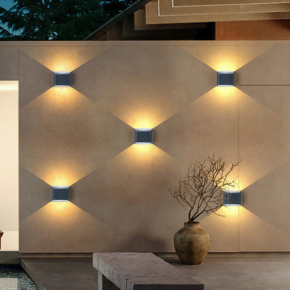 Beamweave Minimalist Outdoor Up Down Wall Light