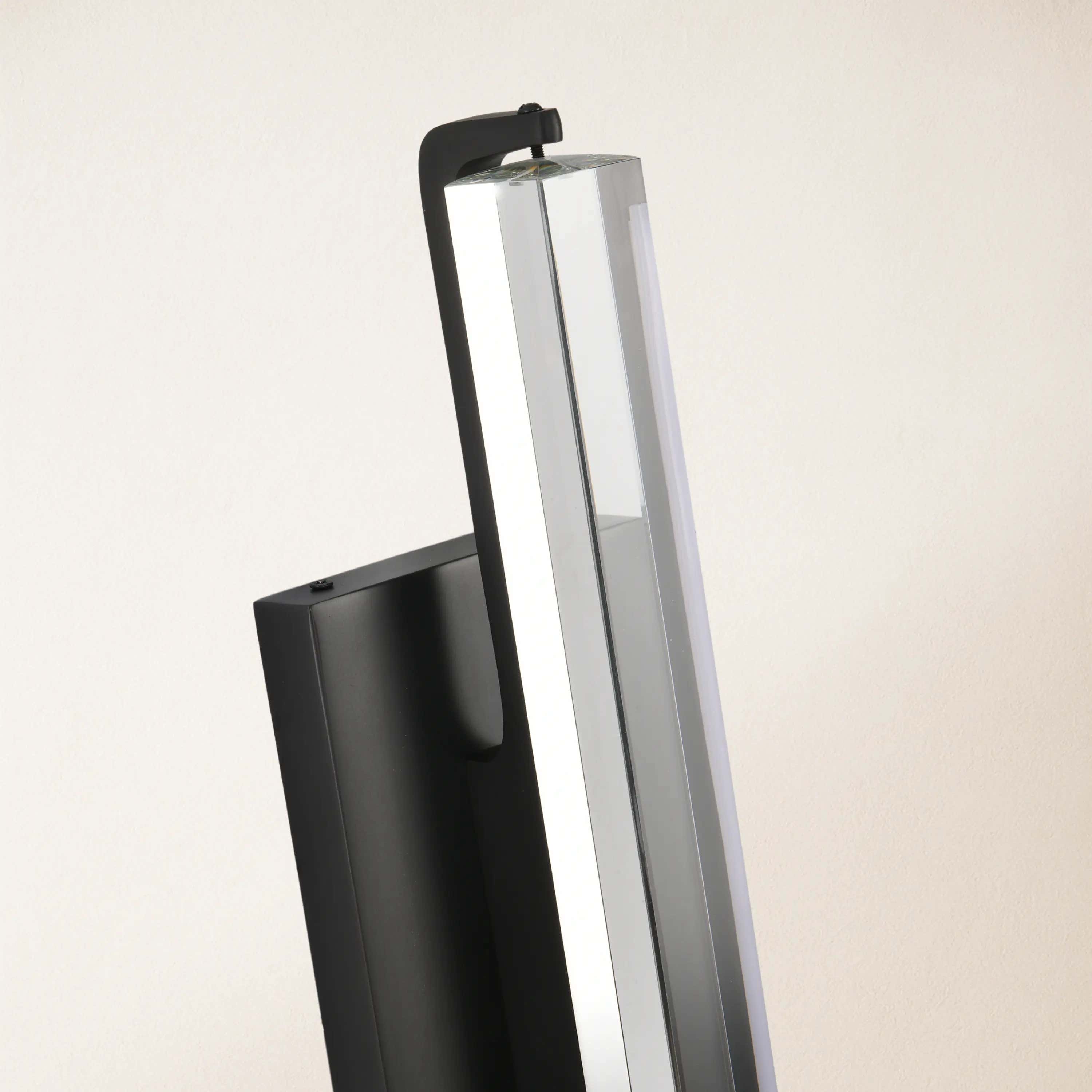 Clara Glow Crystal Single Wall Sconce 19"