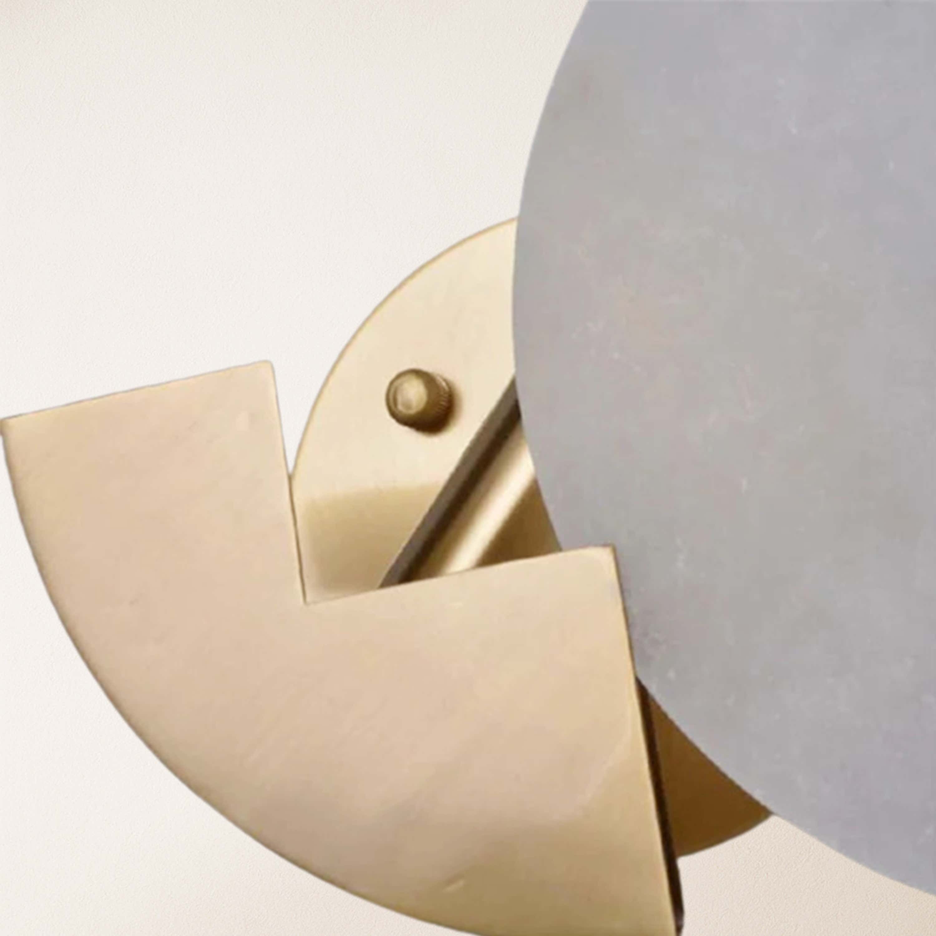 Egwent Alabaster Brass Sconce 8"D