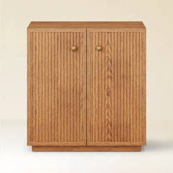 Avery Oak Cabinet 30